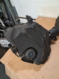 фото thumb №6, Корпус фільтра повітря 059133835e audi a6 c6 3.0 tdi