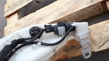 фото thumb №7, S6 c7 4g a6 бачок склоомивача 4g8955451e a7