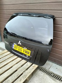 фото thumb №6, Кришка скло зад mitsubishi grandis 03-11 оригінал лак