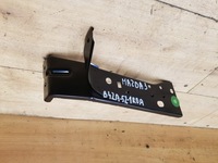 фото thumb №1, Кронштейн крила перед праве mazda 3 iii