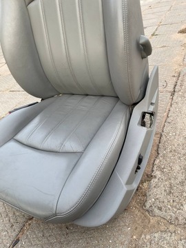 фото thumb №6, Сидіння водія лівий chrysler 300c sattle gray шкіра гарний