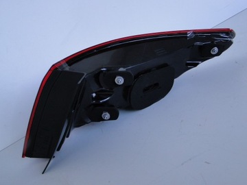 фото thumb №13, Mercedes e клас 207 w207 лампа задня ліва