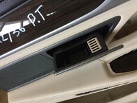 фото thumb №13, Боковина обивка правые зад canberrabeige bmw g12