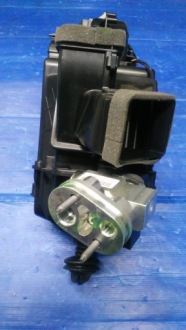 фото thumb №4, Вентилятор задній discovery sport hk72 18d682 aa