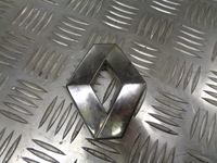 фото thumb №1, Значок эмблема renault megane 8200145816