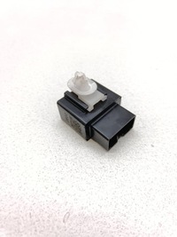 фото thumb №1, Toyota avensis t270 2011 другое реле