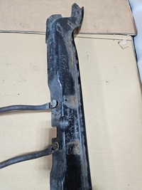 фото thumb №5, Jeep grand cherokee wk 5-10 pas передний верхний усилитель