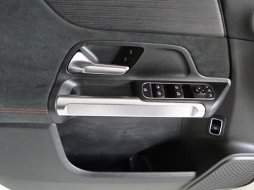 фото thumb №7, Mercedes glb x247 247 amg оббивка боковина двері передні ліві червона nić