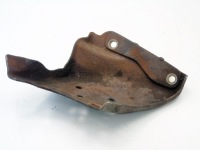 фото thumb №1, Кронштейн кронштейн коллектор катализатора 2.3 16v mazda 3 5 6 tribute maverick