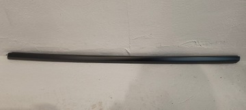 фото thumb №1, Liistwa двері праві перед tesla модель y