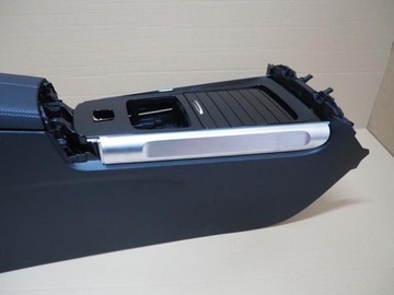 фото thumb №9, Туннель средний подлокотник кожа mercedes eqb x243