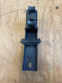 фото thumb №2, Ролик направляющая дверь раздвижных правых renault trafic ii