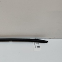 фото thumb №8, Skoda enyaq iv 2021 правая сторона молдинг / прокладка стекло дверь задних