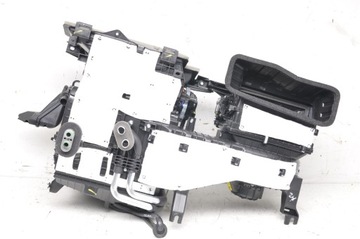 фото thumb №9, Hyundai tucson iii рестайлинг 1.6 gdi отопитель uk 97111-d7900 97200-d7520