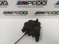 Купить Bmw ix i20 доводчик крышки задний багажника задний  7954137, фото thumb