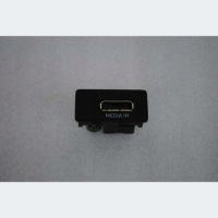 фото thumb №1, Разъём usb media in seat leon iii 5f0035222c