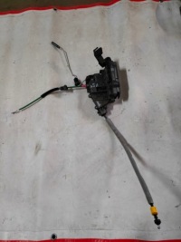 фото thumb №1, Mercedes w213 kombi замок двері лівий задня 4pin