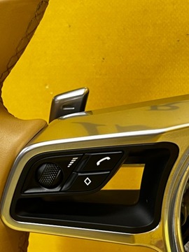 фото thumb №12, Шкіряний кермо карбон пелюстки porsche 911 991 рестайлінг