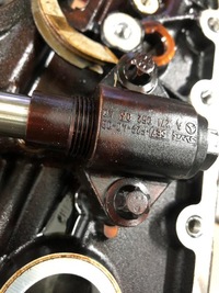 фото thumb №4, Mercedes c klasa w203 блок двигуна r2710101405