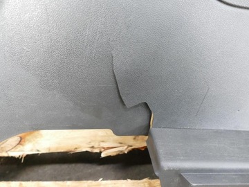 фото thumb №7, Peugeot 5008 боковина багажника правий зад ролета 11r