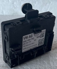 фото thumb №1, Модуль дверь 85e959793 audi