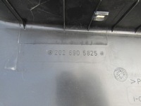 фото thumb №16, 5 mercedes w202 sedan пластик защита поперечина заднего замка багажника