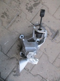 фото thumb №1, Лапи основа двигуна audi 4m0199307af