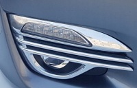 фото thumb №1, Рамка решётка противотуманной фары правая перед хром infiniti q70 lift