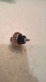 Датчик spalania детонаційний 1989-1990 chrysler tc maserati 2.2l 04671185 в Україні, фото thumb