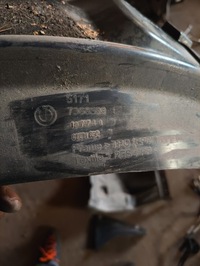 фото thumb №10, Bmw i3 l01 подкрылок передние левая перед передние 7270917