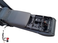 фото thumb №6, Audi a8 s8 d4 10-17 зад підлокітник шкіряний дуже добрий