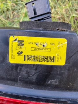 фото thumb №9, Лампа зад средняя cupra formentor повреждённая