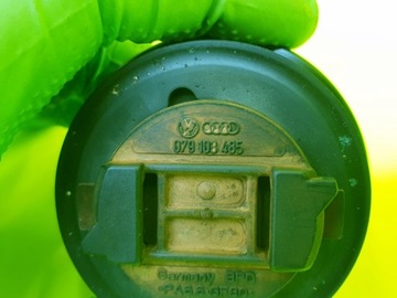 фото thumb №3, Кришка заливання масла s6 c7 s7 c7 a8 4.0 tfsi ctg 079103485