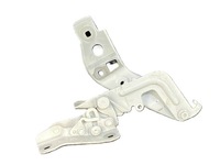 фото thumb №1, Mercedes gla w247 петля капот левый a2478806901