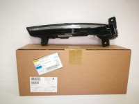 фото thumb №1, Поворотник правый porsche 718 cayman 982953042