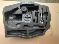 фото thumb №1, Пенополистирол багажника вкладка багажника maserati levante