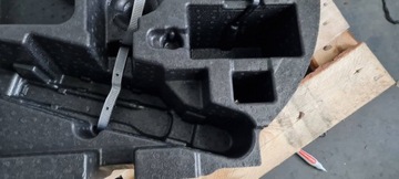 фото thumb №7, Sq8 4m rsq8 q8 пена багажника колёса запасного зад 24r 4m8012109c