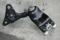 фото thumb №2, Ролик напрямна двері розсувних transit mk8