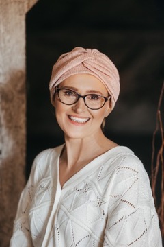 Женский тюрбан Sara розовый теплый осенне-зимний свитер-шапка на подкладке