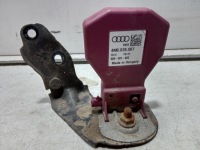 фото thumb №1, Audi a4 b9 lift антенна усилитель 4m0035507