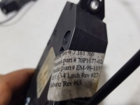 Bmw x5 e70 механизм защёлки двигатели блокировка бардачка пассажира с Разборки, фото thumb