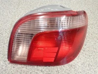 фото thumb №1, Toyota yaris 99- лампа задня права jt