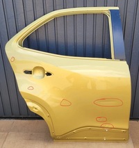 фото thumb №1, Двері праве задня задні toyota yaris cross 2020-