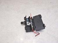 фото thumb №4, Гніздо запобіжників audi a8 d3 4.0 v8 tdi 4e0941824a kb4e024a