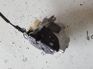 фото thumb №1, Audi a8 d4 4h 09-13r замок двері правий зад 12 pin