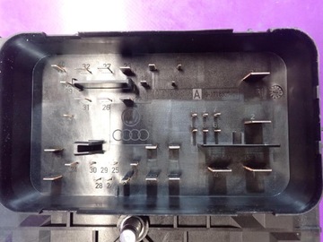 фото thumb №9, Seat leon ii 05-09 коробка предохранителей 1k0937125a