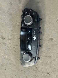 фото thumb №1, Opel insignia a панель кондиціонера 13273102