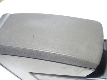 фото thumb №13, Подлокотник туннель средний решётки воздуховод зад vw passat b6 3c0 3c0863319l