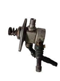 фото thumb №1, Peugeot 308 ii t9 3008 ii 1.2 thp насос впрыскная топлива 9805614880