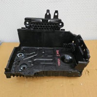 Купить Peugeot 2008 2 рестайлинг  корпус основание аккумулятор, фото thumb